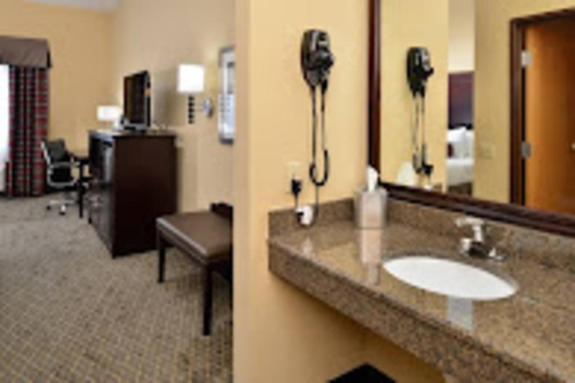 Baymont By Wyndham Ardmore I-35 מראה חיצוני תמונה