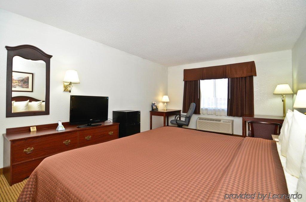 Baymont By Wyndham Ardmore I-35 חדר תמונה