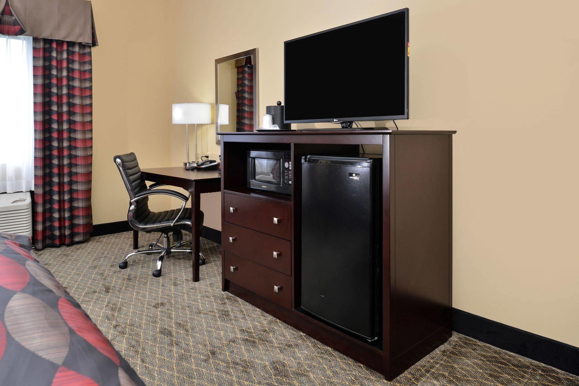 Baymont By Wyndham Ardmore I-35 מראה חיצוני תמונה